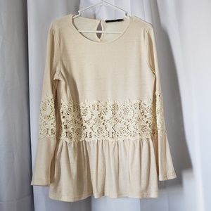 Doe & Rae Bell Sleeve Shirt